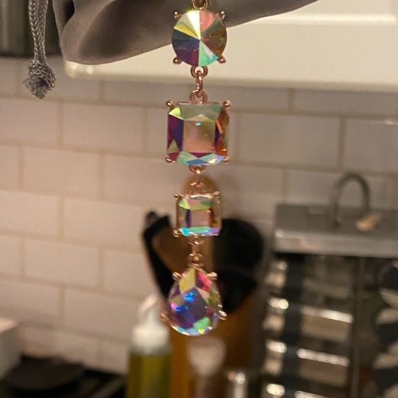 Rhinestone Statement Earrings Aurora Borealis VERY sparkly Spring Rose Gold Tone - Picture 6 of 16